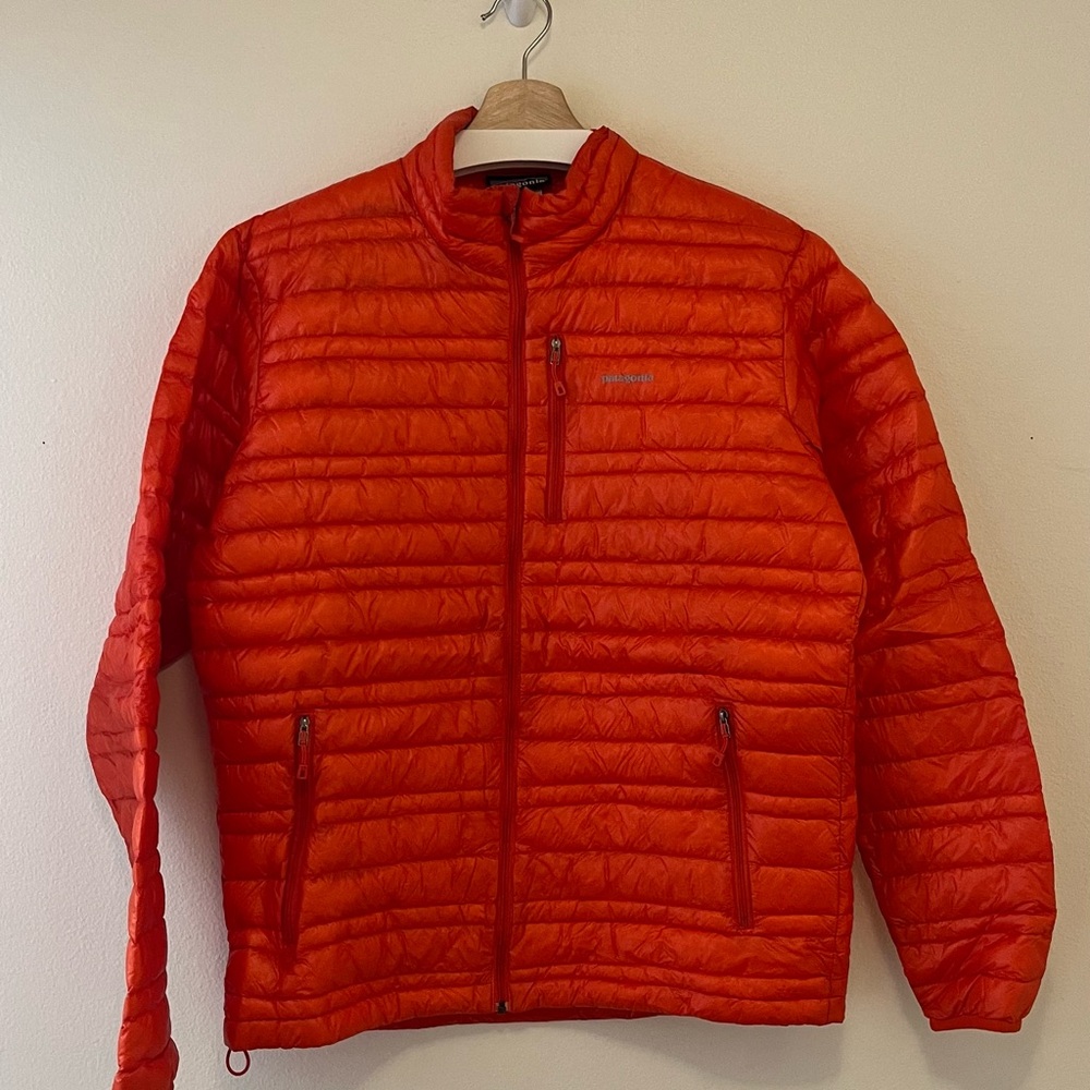 Patagonia M's Ultralight Down Jacket